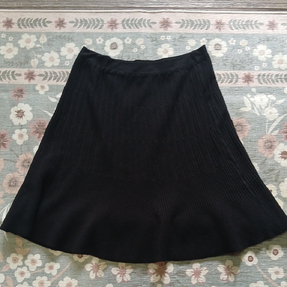 Max Studio Elegant Black A-Line Skirt